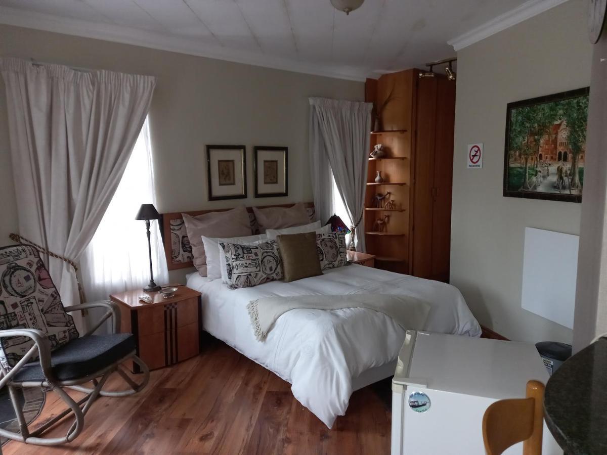 Troas Boutique Hotel Vanderbijlpark Εξωτερικό φωτογραφία